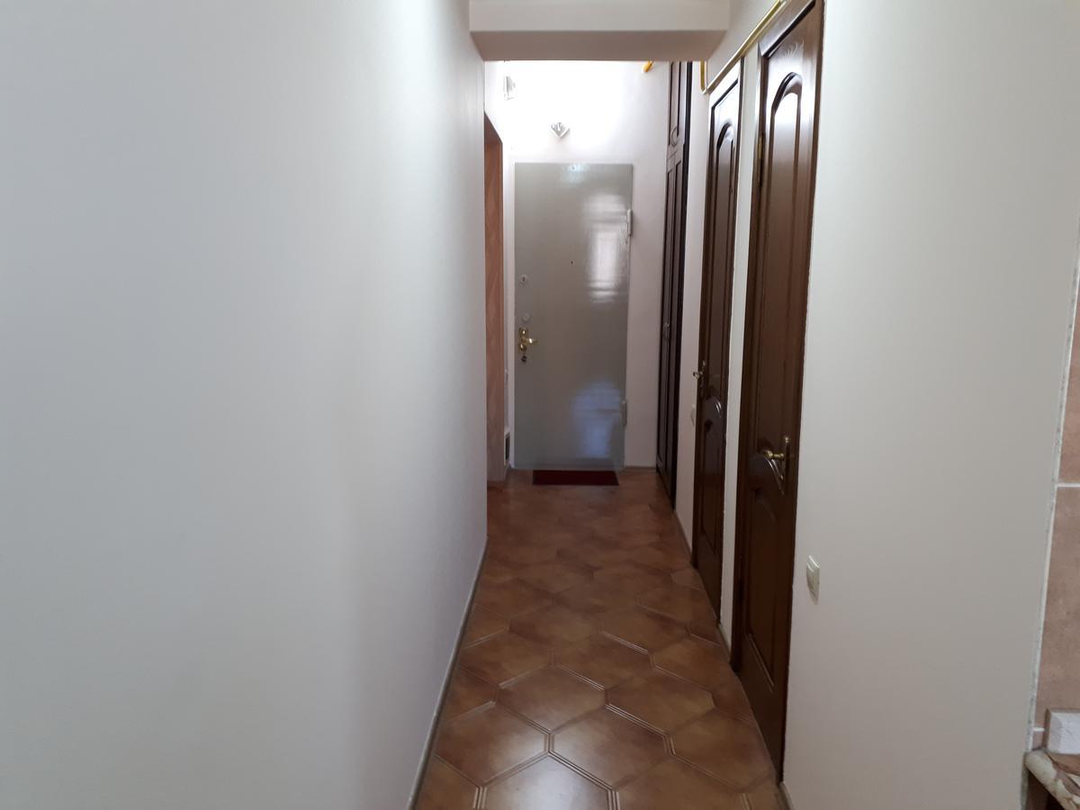 Apartment Archil Batumi Exterior photo